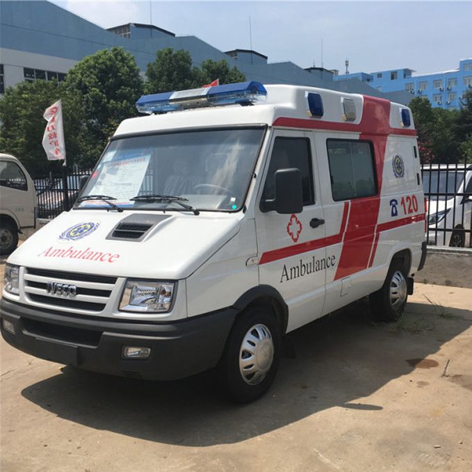 Ambulanza di emergenza medica